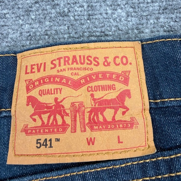 Levis Jeans Men 44x32 (Fit 44x30) Blue 541 Athletic Taper Stretch Big Tall Denim - Picture 4 of 16
